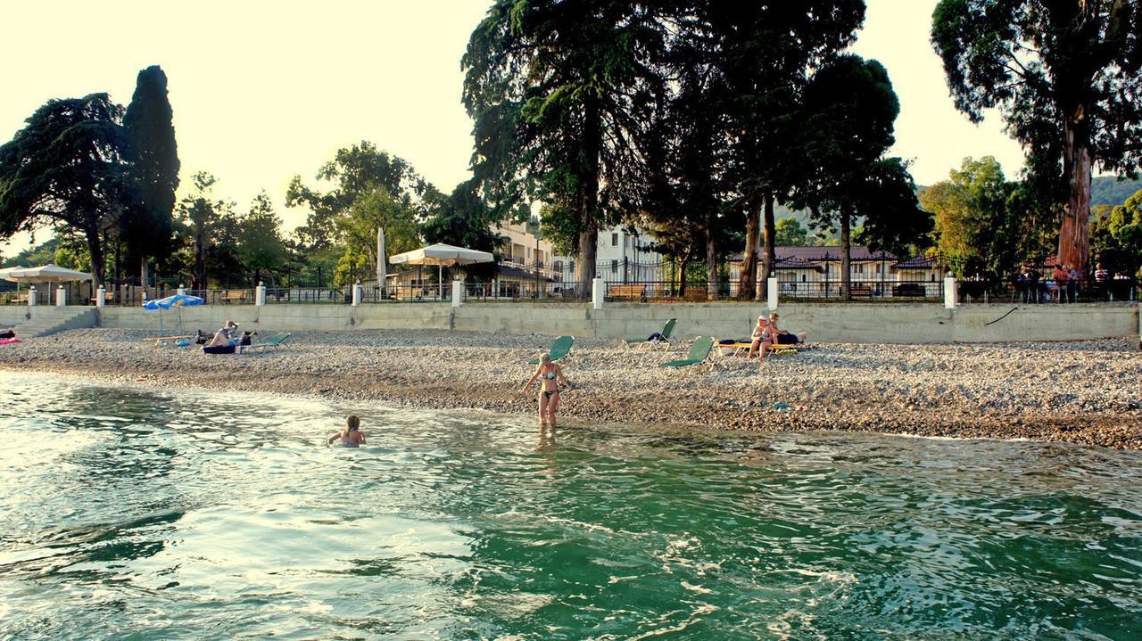 Anakopia Club Hotel New Athos Εξωτερικό φωτογραφία