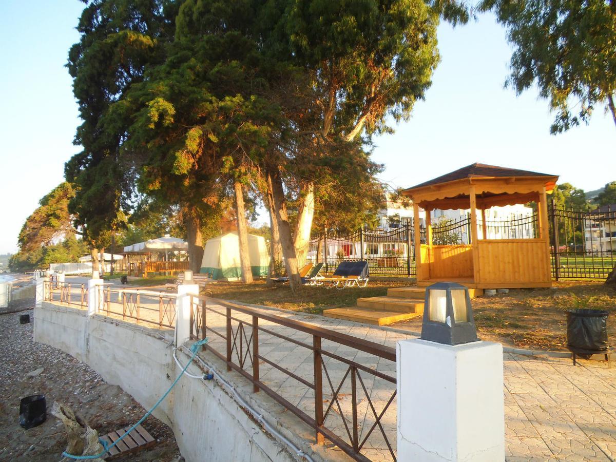 Anakopia Club Hotel New Athos Εξωτερικό φωτογραφία